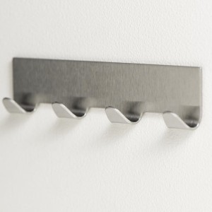 ***TIGER 4-HAK RACK BASIC 1114330941 przyklejany, stalowy