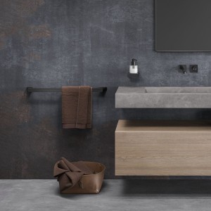 GEESA SHIFT BRUSHED METAL BLACK COLLECTION Wieszak na ręcznik 45 cm Brushed metal black