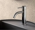 LIGHT - Bateria umywalkowa pionowa chrom LIG071CR bez korka.jpg
