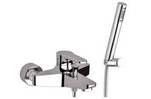 Omega bateria wannowa ścienna OM610